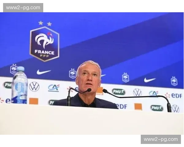 法国队德尚临场调整顶级 可根据对手灵活切换三后卫与四后卫